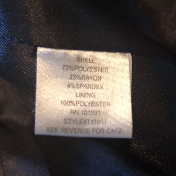 Charlotte Russe Classic lined 1 button blazer, roll satin & lace detail sleeves - Picture 11 of 12